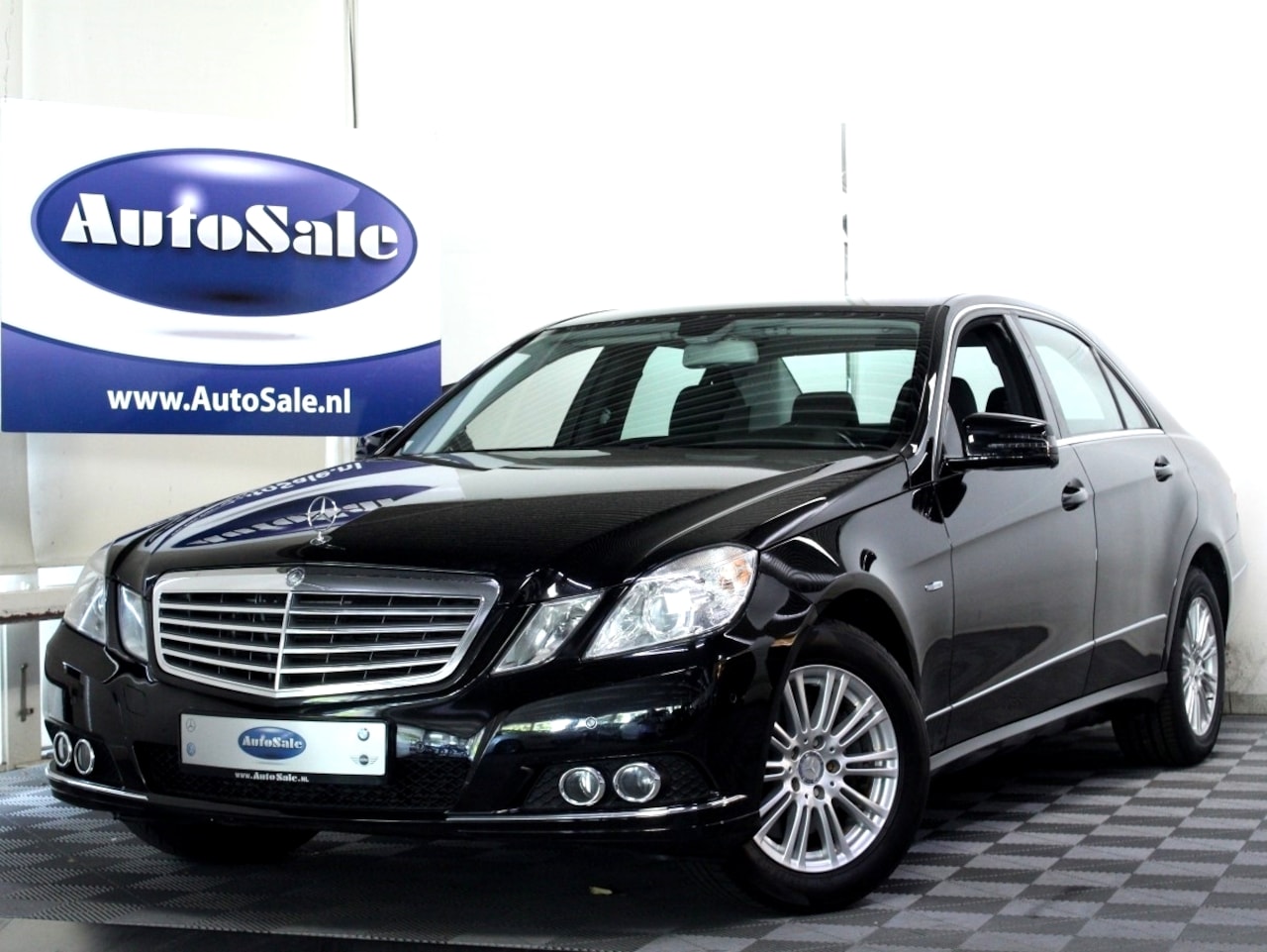 Mercedes-Benz E-klasse - 250 CGI Elegance AUT BLUET STOELVW PDC CRUISE '10 - AutoWereld.nl