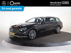 Mercedes-Benz E-klasse Estate - 200 Luxury Line | Widescreen | Stoelverwarming | Sfeerverlichting | Achteruitrijcamera | H