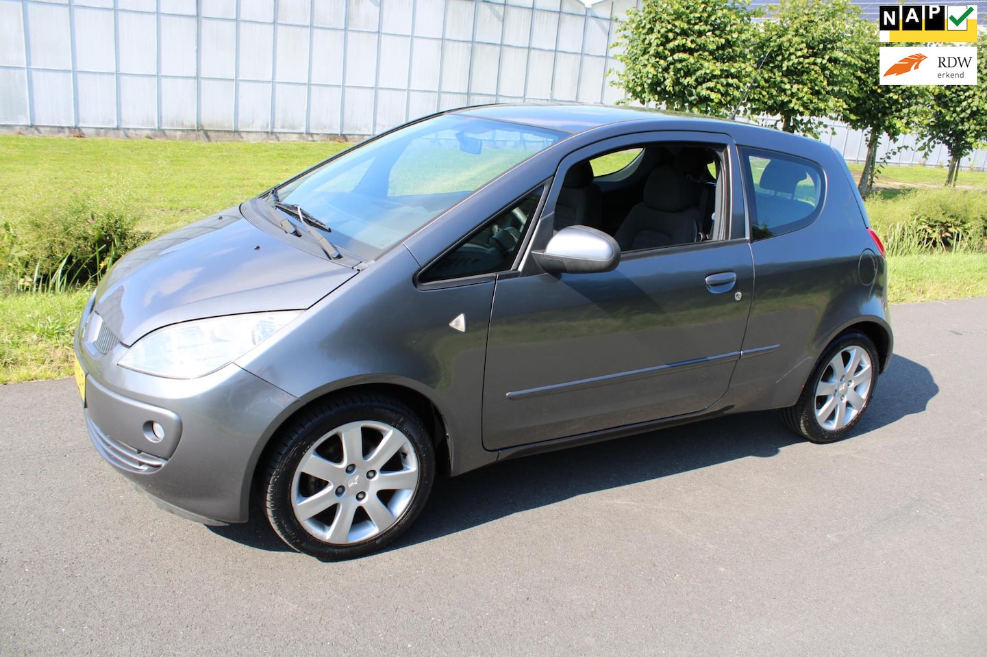 Mitsubishi Colt - 1.3 Inform met Airco - AutoWereld.nl