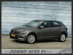 Volkswagen Polo - 1.0 TSI Highline Business Automaat ParkSens