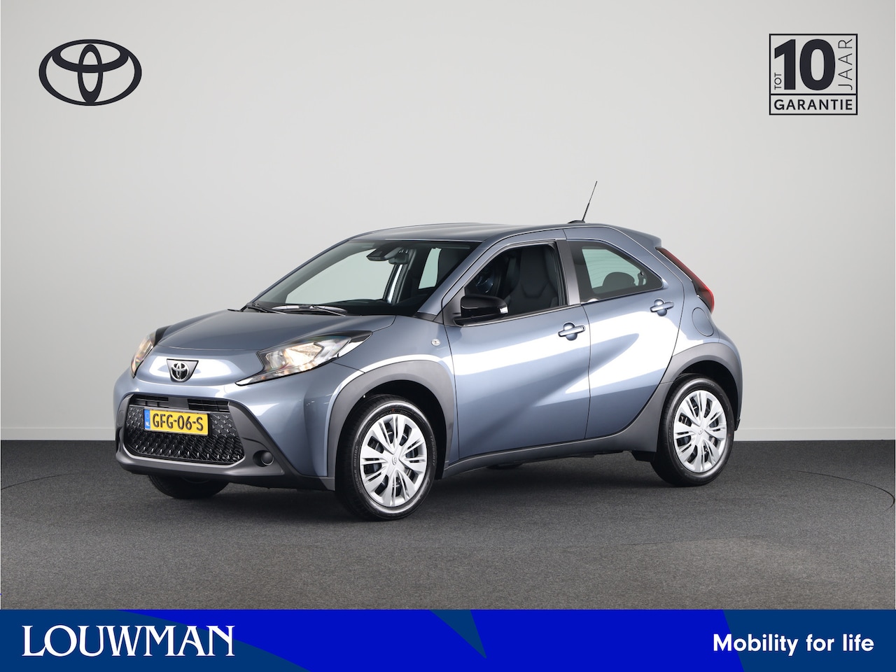 Toyota Aygo X - 1.0 VVT-i MT play *DEMO* | Apple Carplay -/ Android Auto | - AutoWereld.nl