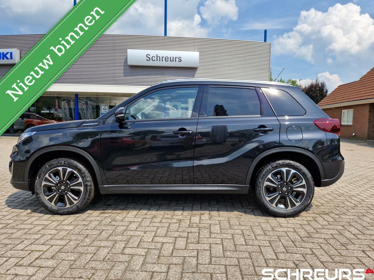 Suzuki Vitara - 1.4 Boosterjet Style Smart Hybrid |Panodak|1500 kg trekgewicht | Rijklaar prijs - AutoWereld.nl