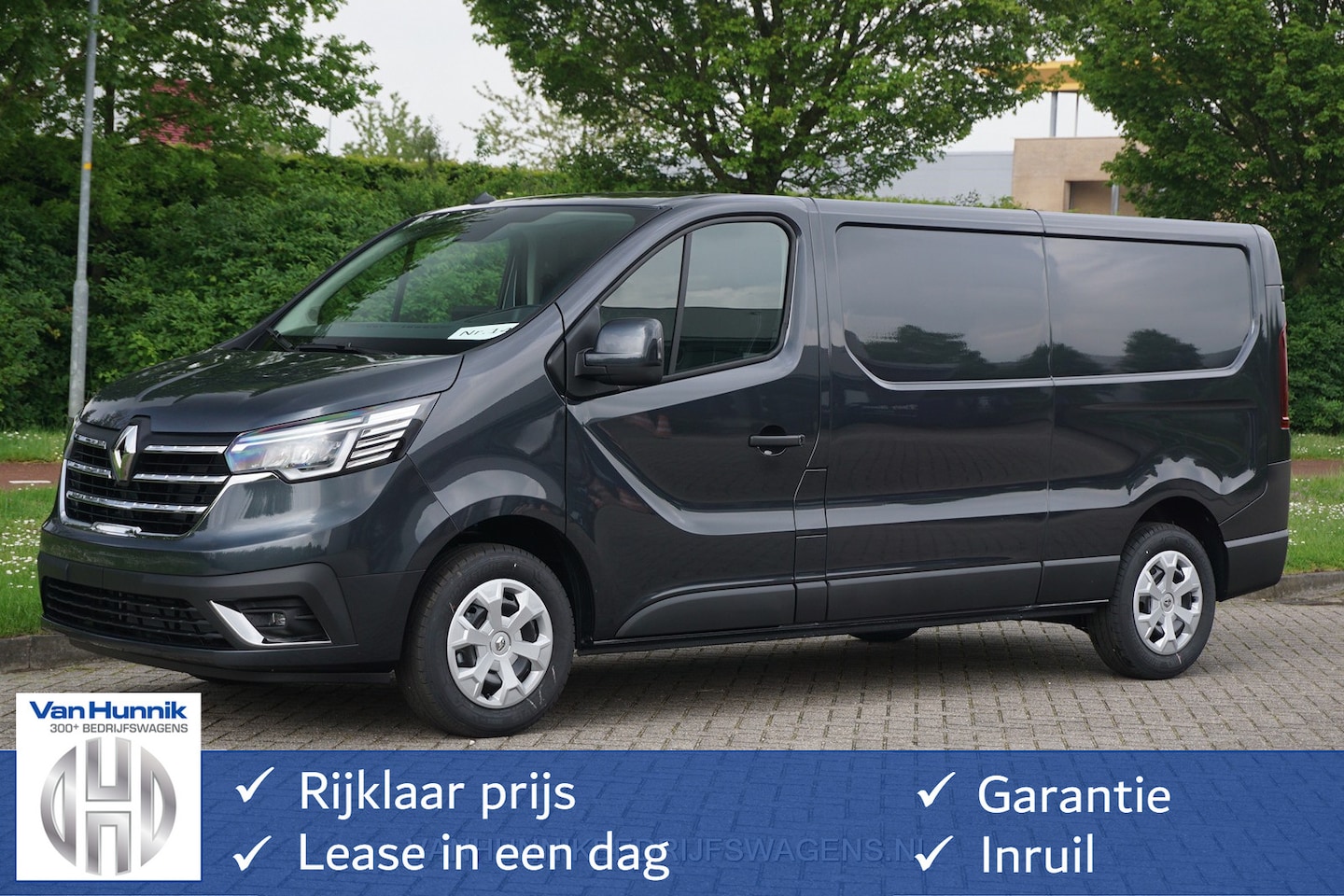 Renault Trafic - T30 L2H1 130 PK Climate, Cruise, Navi, Camera, LED!! NR. *M967* - AutoWereld.nl