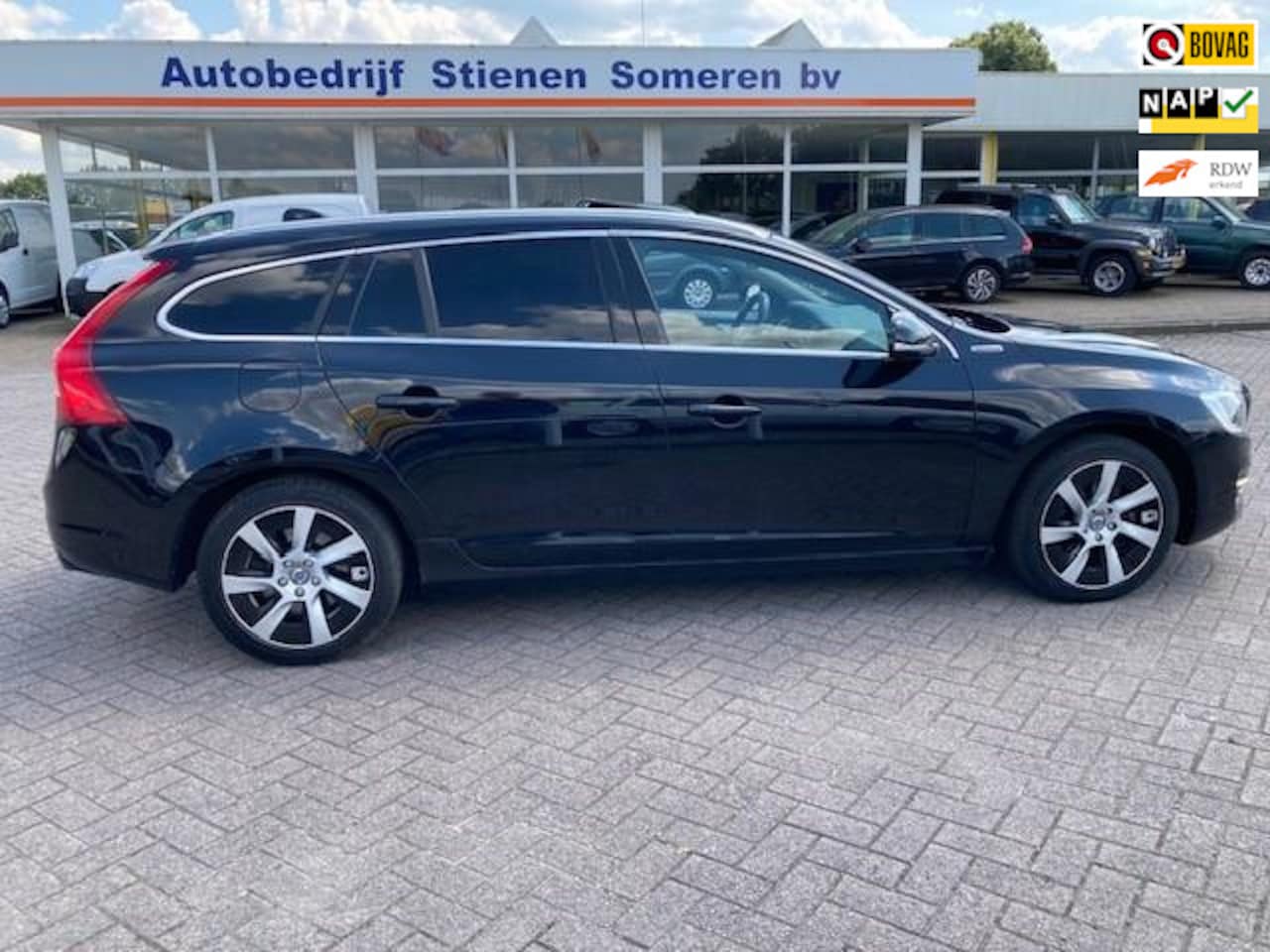 Volvo V60 - 2.4 D6 AWD Plug-In Hybrid Summum 2.4 D6 AWD Plug-In Hybrid Summum - AutoWereld.nl