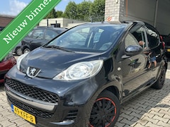 Peugeot 107 - 1.0-12V Sublime / 5DRS / Airco / APK Nieuw