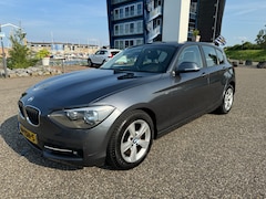 BMW 1-serie - 118i Business+