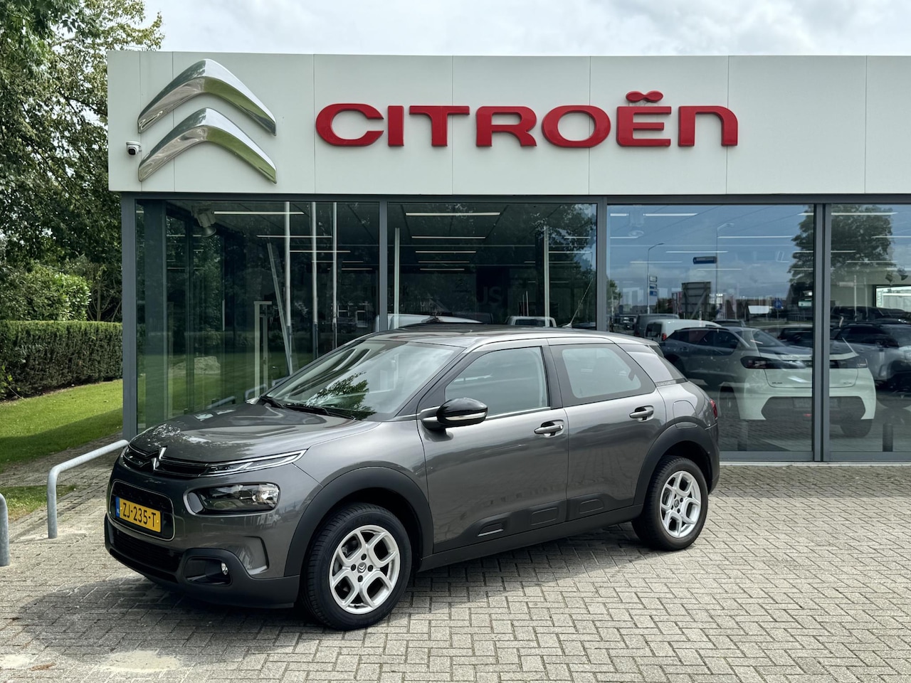 Citroën C4 Cactus - 1.2 PureTech Business 1.2 PureTech Business - AutoWereld.nl