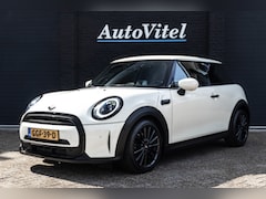 MINI Clubman - Mini 1.5 Steptronic | Har& Kardon | Sportleder | Head-up | Stoelverwarming | Black pack