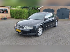 Audi A4 Avant - 3.0 quattro Pro Line CLIMA/NAVI/AUTOMAAT BJ 2004