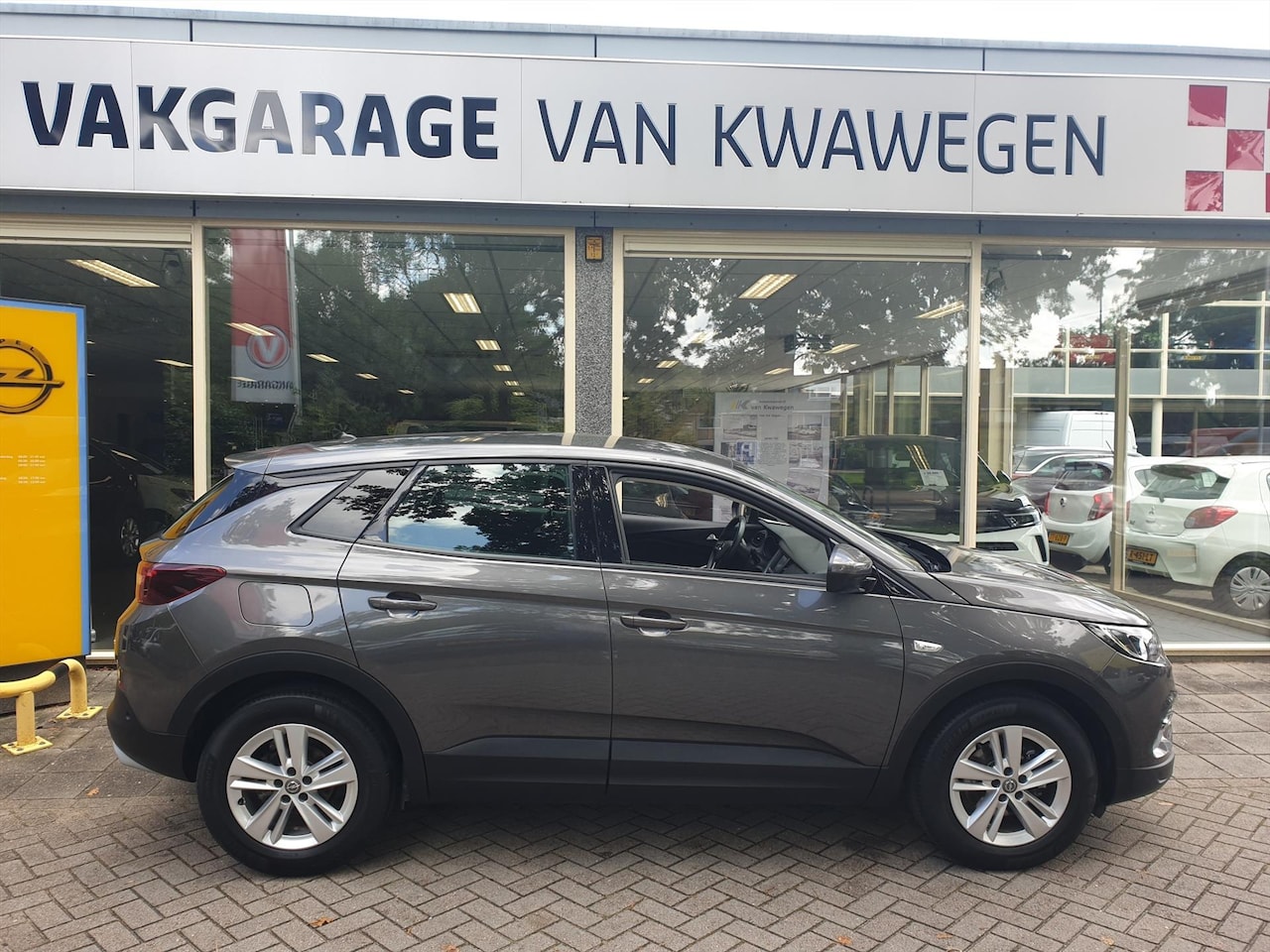 Opel Grandland X - 1.2 TURBO ECC APPLE CAR PLAY BLUET. L.M. - AutoWereld.nl