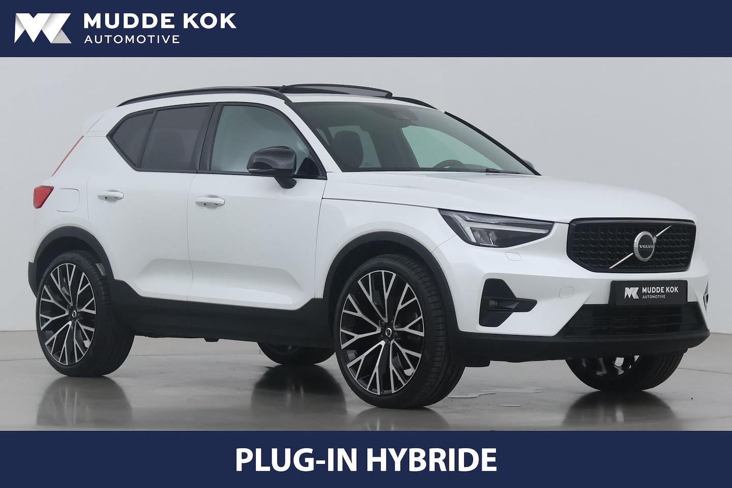 Volvo XC40 - T5 Recharge Plus Dark | 22 Inch | Panoramadak | ACC | harman/kardon | Stoel+Stuurverwarmin - AutoWereld.nl