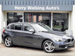 BMW 1-serie - 116i Automaat 5 Drs Airco Pdc 17 inch 2e Eigenaar