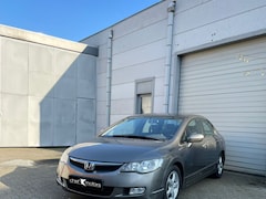 Honda Civic - Benzine HYBRID/Automaat/CruiseControl/Airco