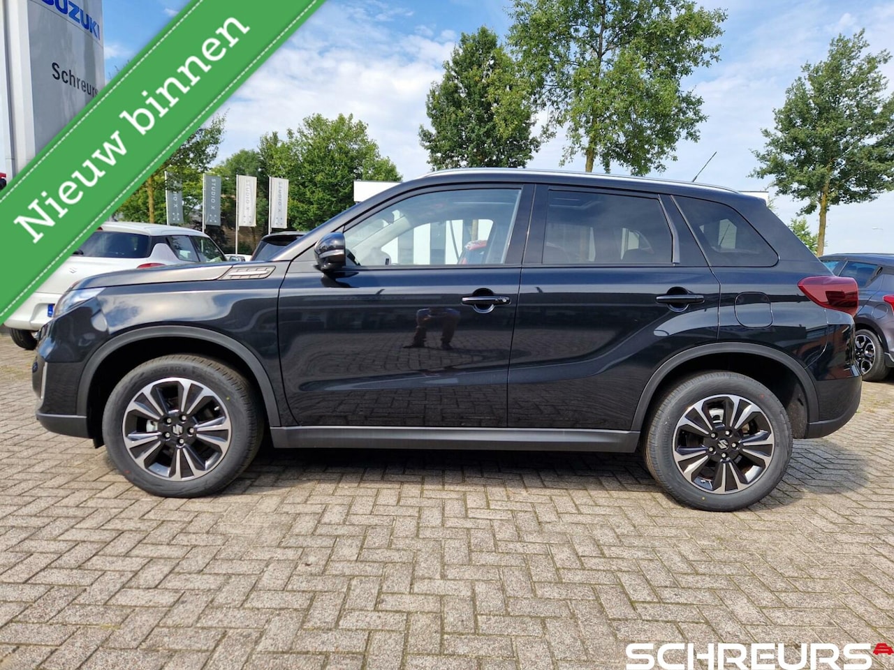 Suzuki Vitara - 1.4 Boosterjet Style Smart Hybrid |Panodak|1500 kg trekgewicht |Rijklaarprijs - AutoWereld.nl