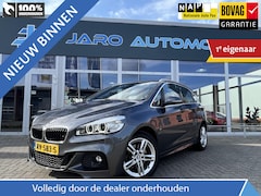 BMW 2-serie Active Tourer - 220i High Executive | M-Sport | HUD | Automaat | trekhaak afneembaar 1.500 kg | incl. deal