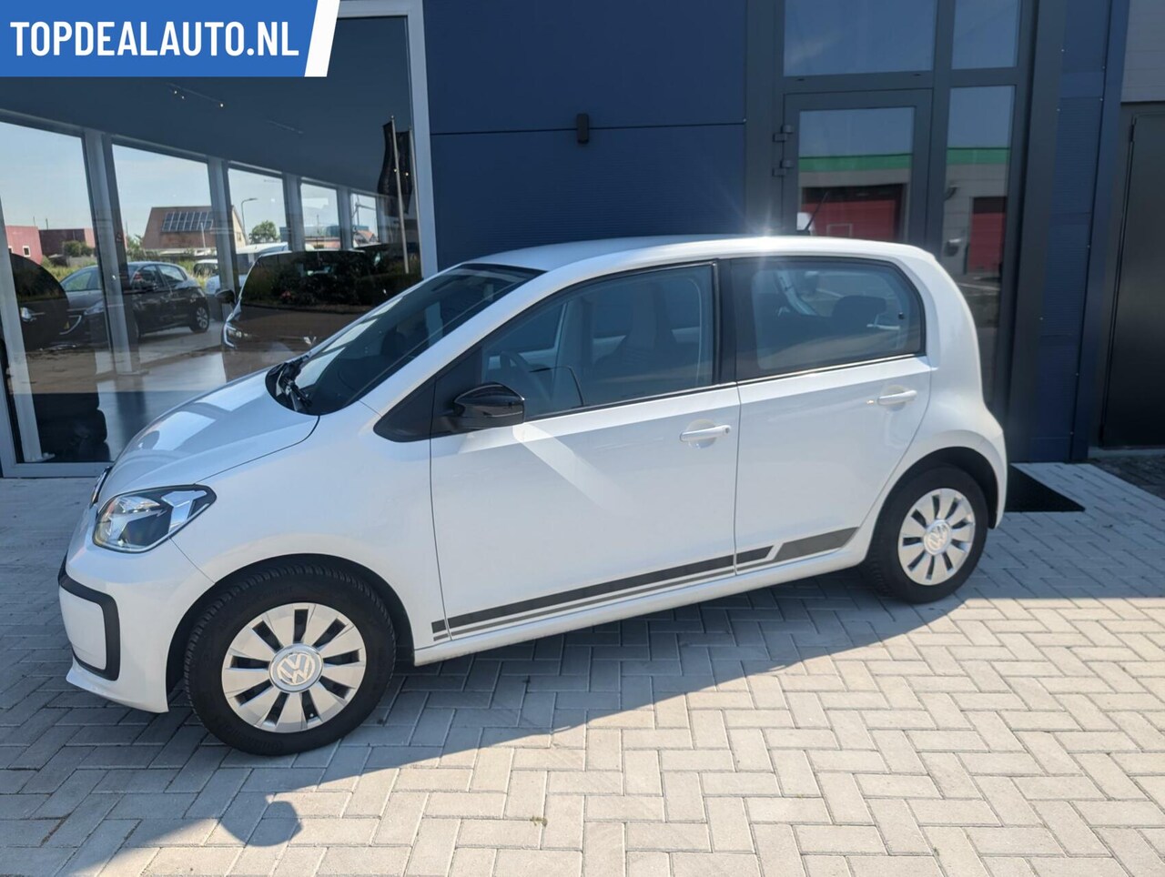 Volkswagen Up! - 1.0 BMT move up! 1.0 BMT move up! - AutoWereld.nl