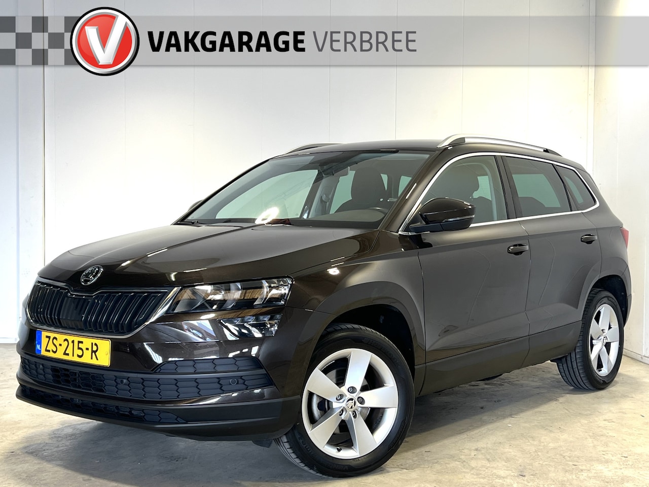 Skoda Karoq - 1.0 TSI Clever Edition Automaat | Navigatie | Apple carplay/Android Auto | Adaptive Cruise - AutoWereld.nl