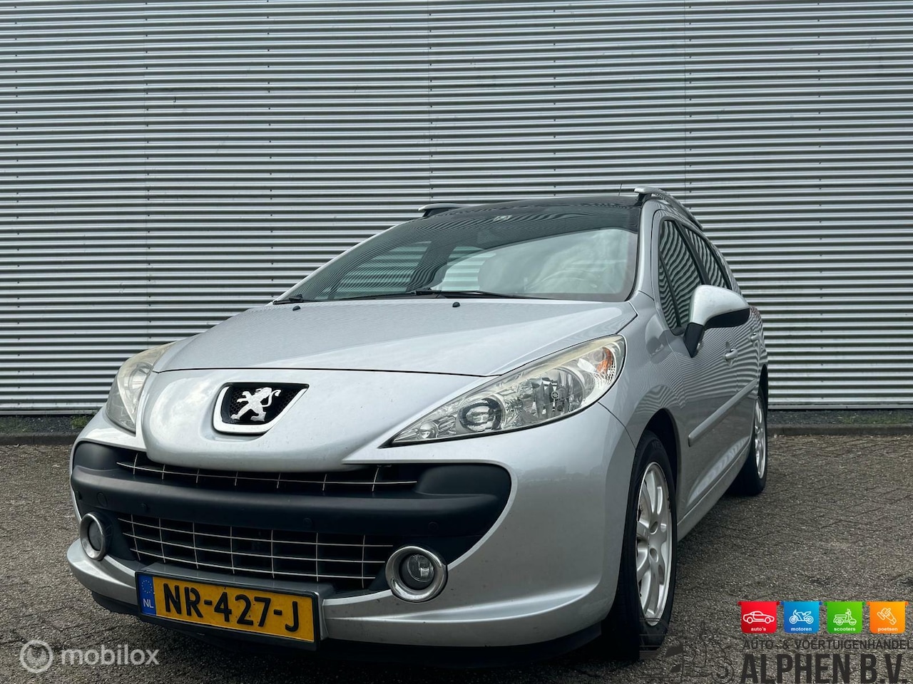 Peugeot 207 SW - 1.6 VTi XS- Nap- Airco- Trekhaak - Pano - AutoWereld.nl