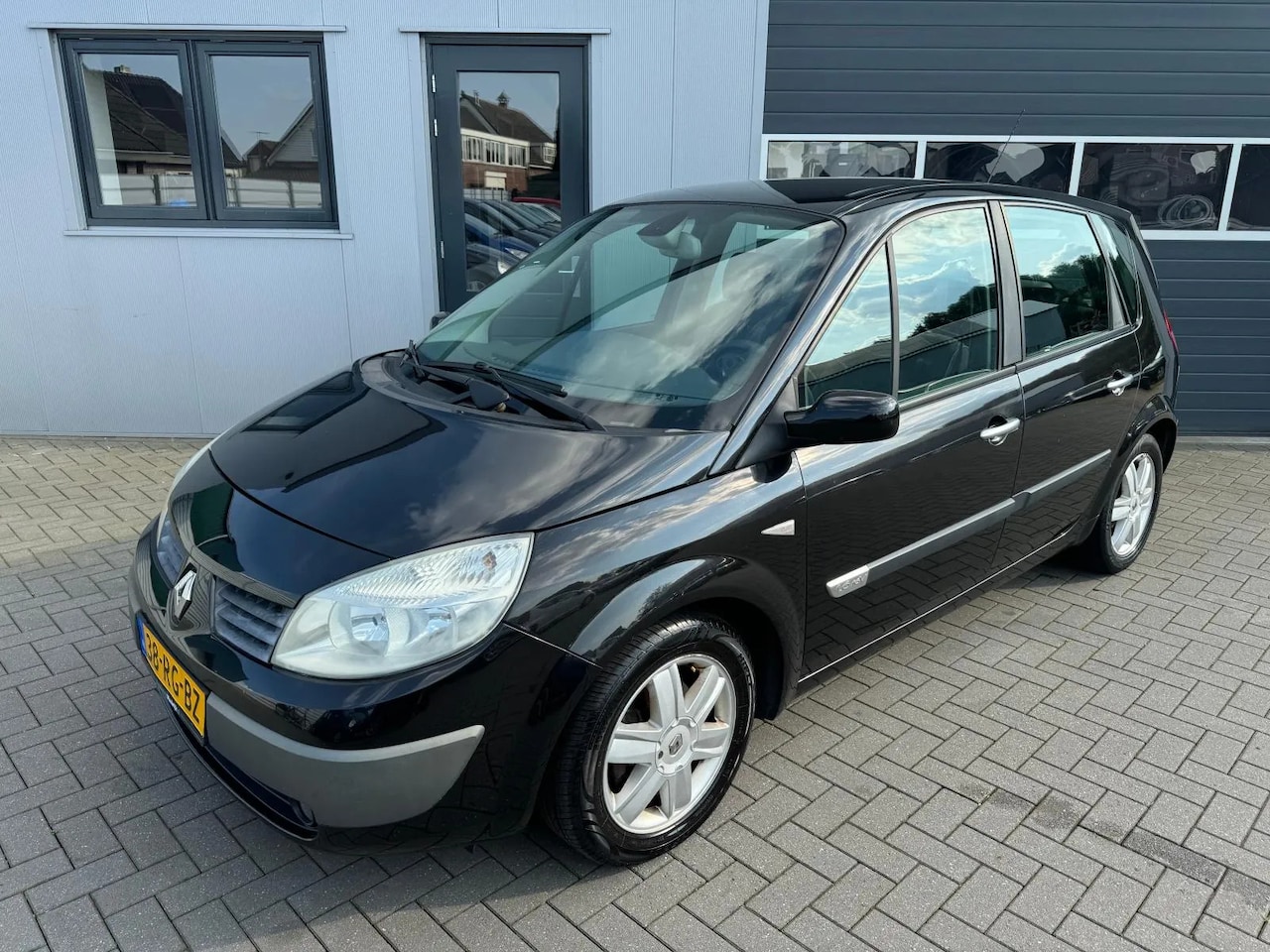 Renault Scénic - 1.6-16V Dynamique Luxe 1.6-16V Dynamique Luxe - AutoWereld.nl