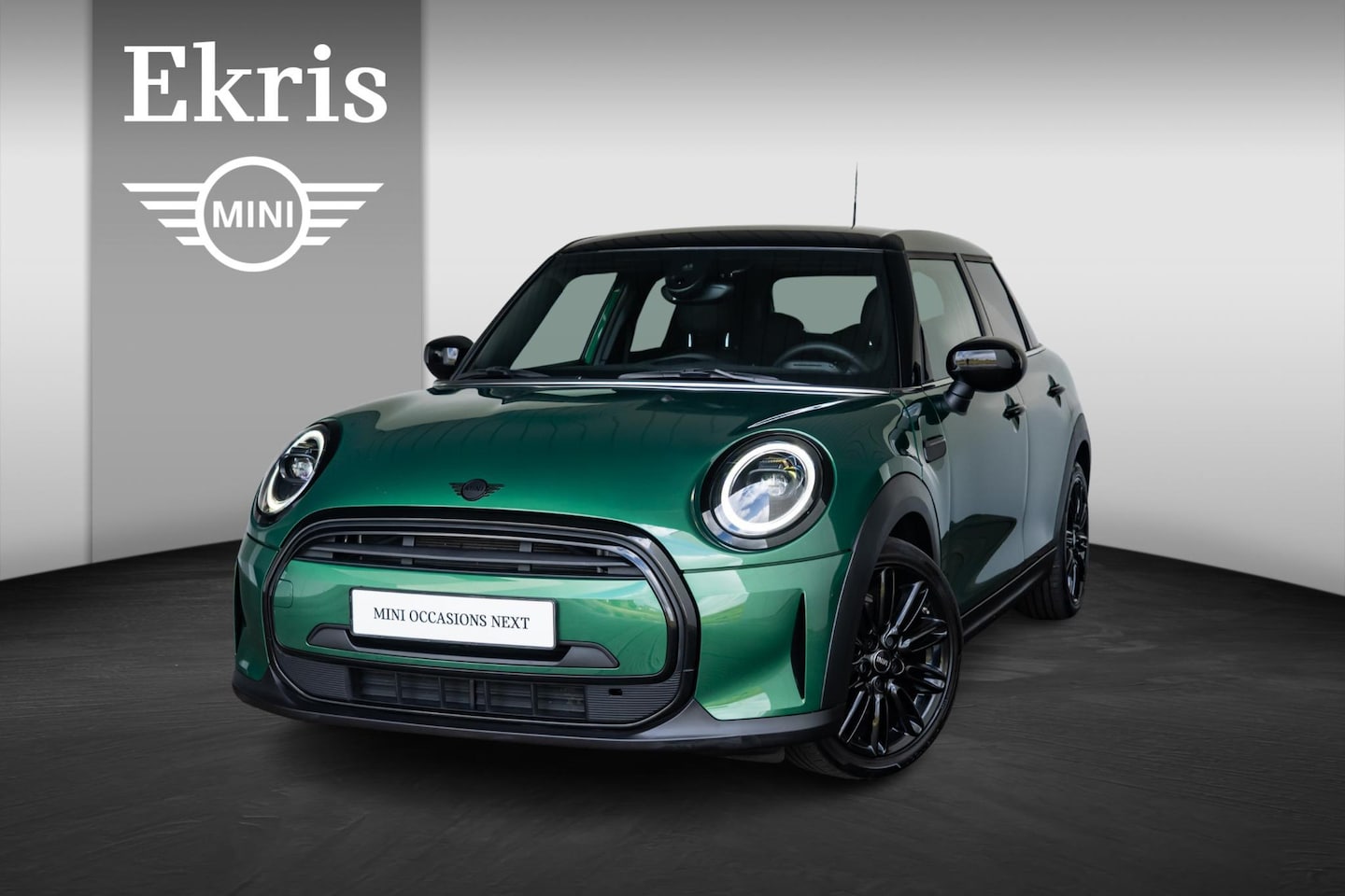 MINI Cooper - 5-Deurs Aut. Classic + Premium Pakket - AutoWereld.nl