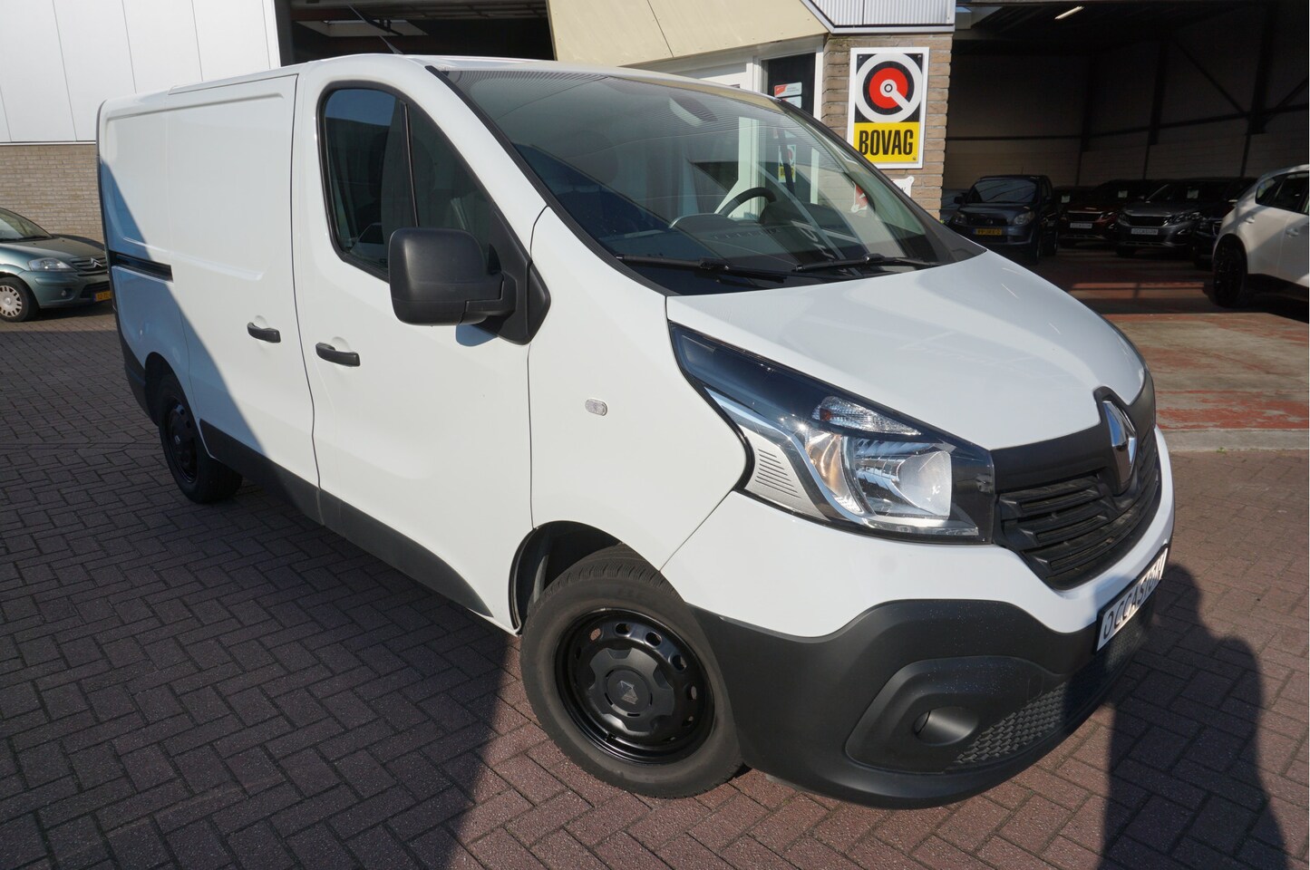 Renault Trafic - 1.6 dCi T29 L1H1 Comfort Energy 1.6 dCi T29 L1H1 Comfort Energy - AutoWereld.nl