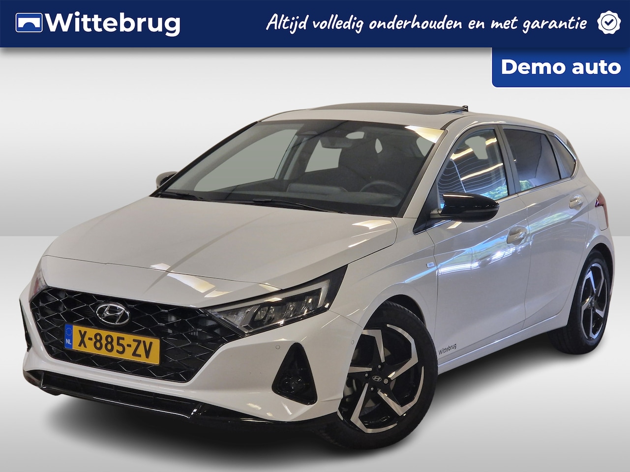 Hyundai i20 - 1.0 T-GDI Premium Sky Zeer complete automaat met panorama dak! - AutoWereld.nl