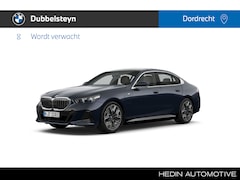 BMW 5-serie - 530e M-Sport | Trekhaak | 20" | Panorama | Harman Kardon | Innovation | Travel | Comfort