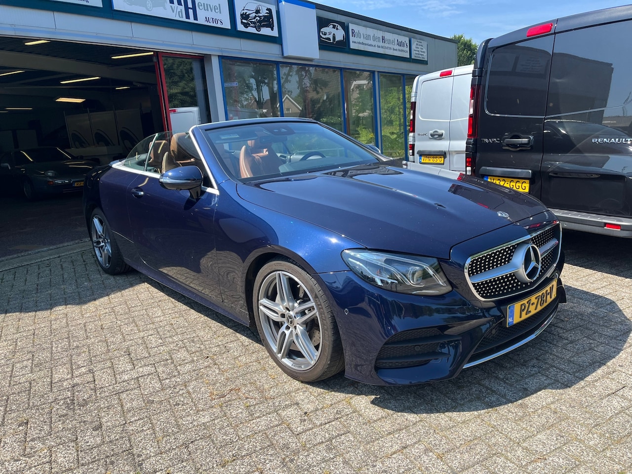 Mercedes-Benz E-klasse Cabrio - 200 Premium AMG UITVOERING ALLE OPTIES - AutoWereld.nl