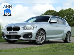 BMW 1-serie - 120i M-Sport / M-Pakket / LCI / 184PK / ACC / LED / Navi / 18" / Trekhaak