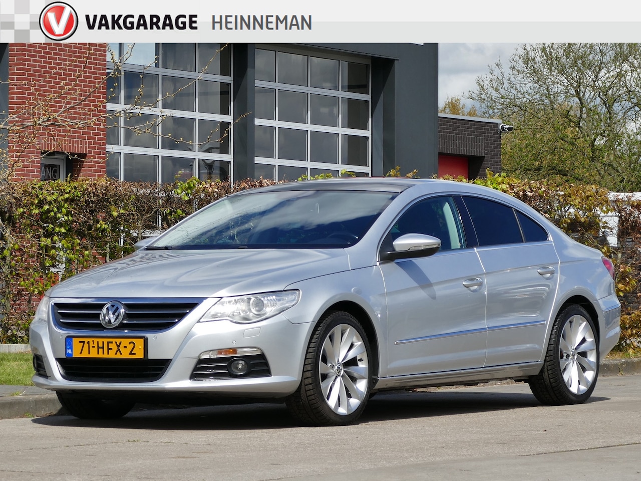 Volkswagen Passat CC - 1.8 TSI 4p. Xenon | panoramadak | afneembare trekhaak - AutoWereld.nl