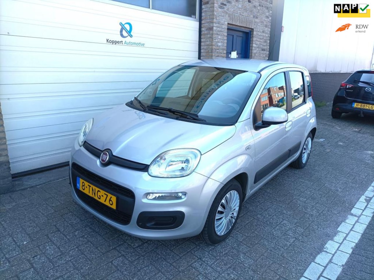 Fiat Panda - 0.9 TwinAir Edizione Cool Airco NL-Auto Trekhaak - AutoWereld.nl