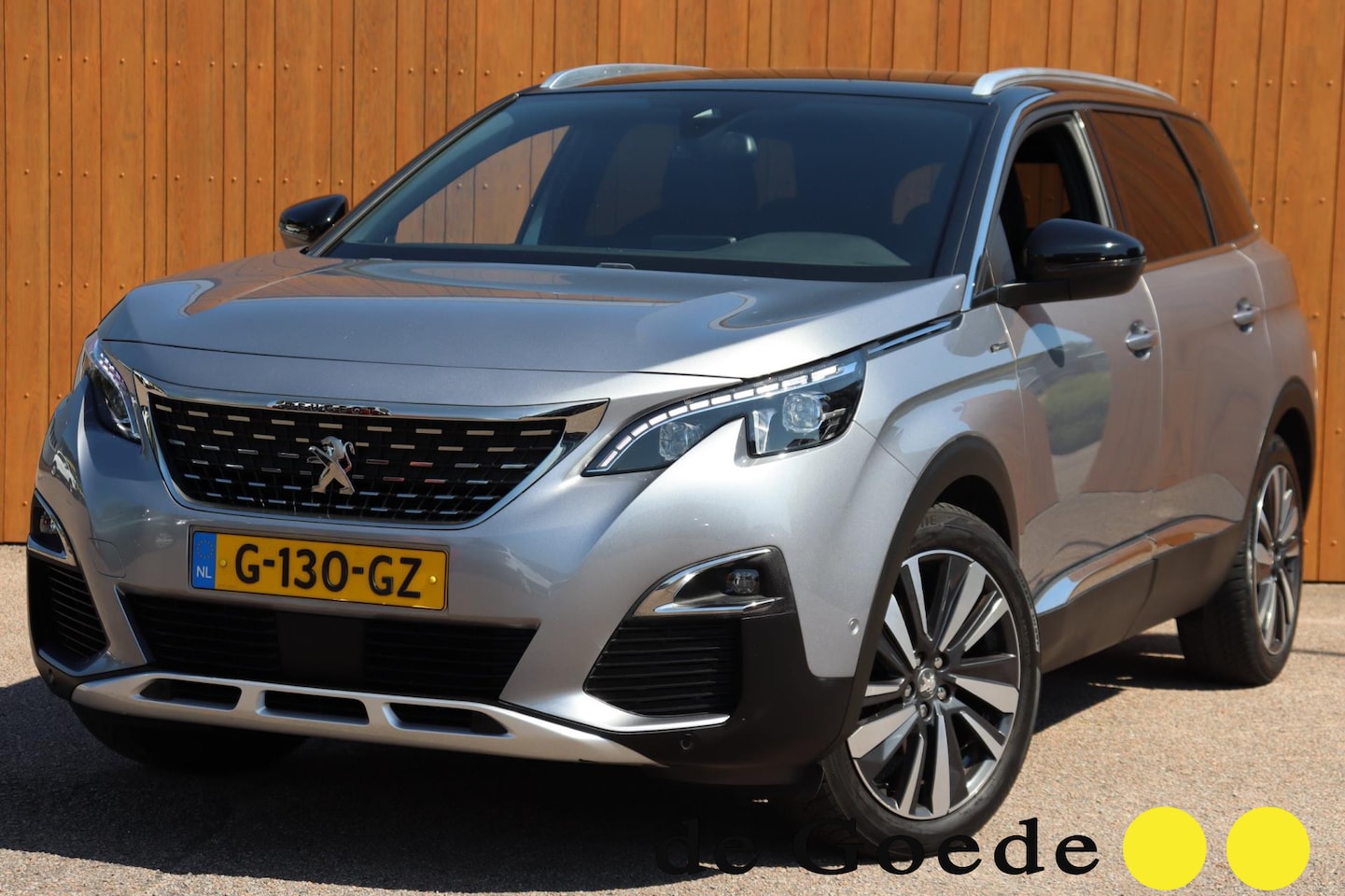 Peugeot 5008 - 1.2 PureTech GT-Line 7-persoons 1ste eig. org. NL-auto - AutoWereld.nl