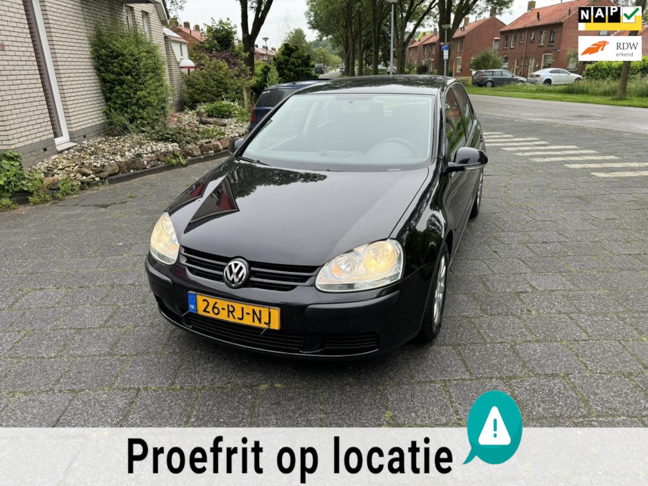 Volkswagen Golf - 1.6 FSI 5Deur Comfortline airco zwart 2005 nw apk inruil mogelijk - AutoWereld.nl