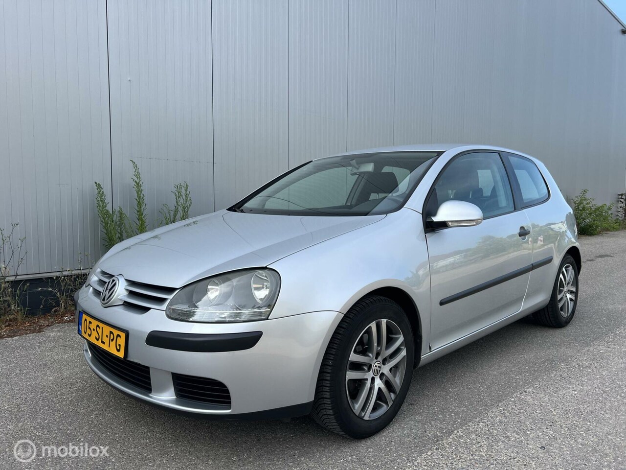 Volkswagen Golf - 1.6 FSI Comfortl Business 1.6 FSI Comfortl Business - AutoWereld.nl