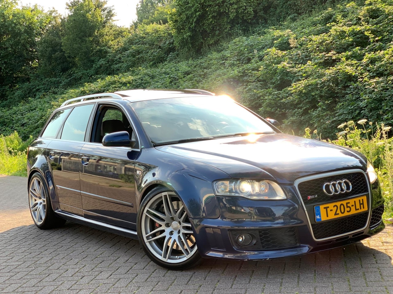 Audi A4 Avant - 4.2 V8 RS 4 Quattro 420PK BOMVOL SCHUIFDAK ! YOUNGTIMER - AutoWereld.nl