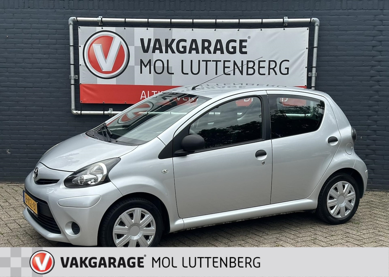 Toyota Aygo - 1.0 VVT-i 5D Comfort - AutoWereld.nl