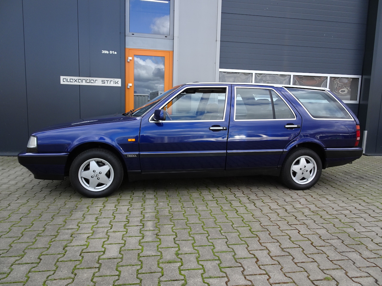 Lancia Thema Wagon - Thema 2.0i Lampredi Turbo Wagon unieke auto - AutoWereld.nl