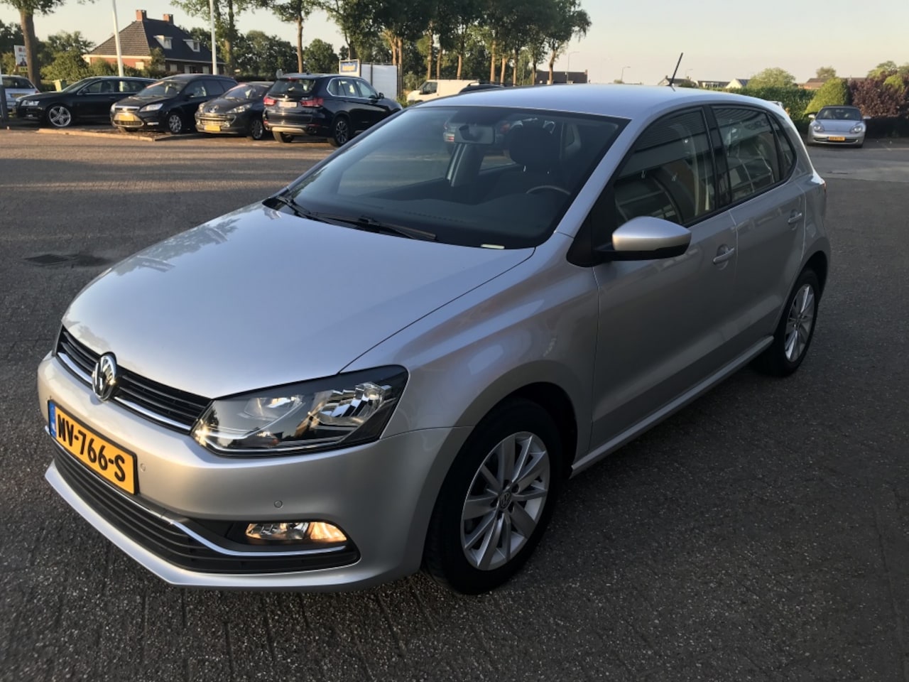 Volkswagen Polo - Pdc/nav/cruise/airco als voorb Dit model is financiel lease per maand als voorbeeld - AutoWereld.nl