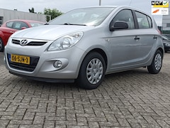 Hyundai i20 - NAP/1 EIGENAR/TREKHAK/AIRCO 1.2i i-Drive