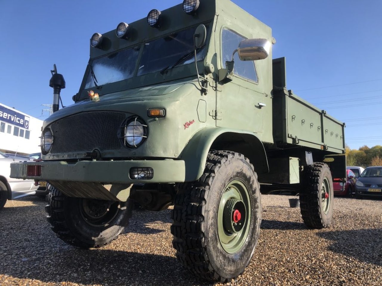 Mercedes-Benz Unimog - 2.2 6 cylinder 4X4, met PTO VOORZIJDE - AutoWereld.nl