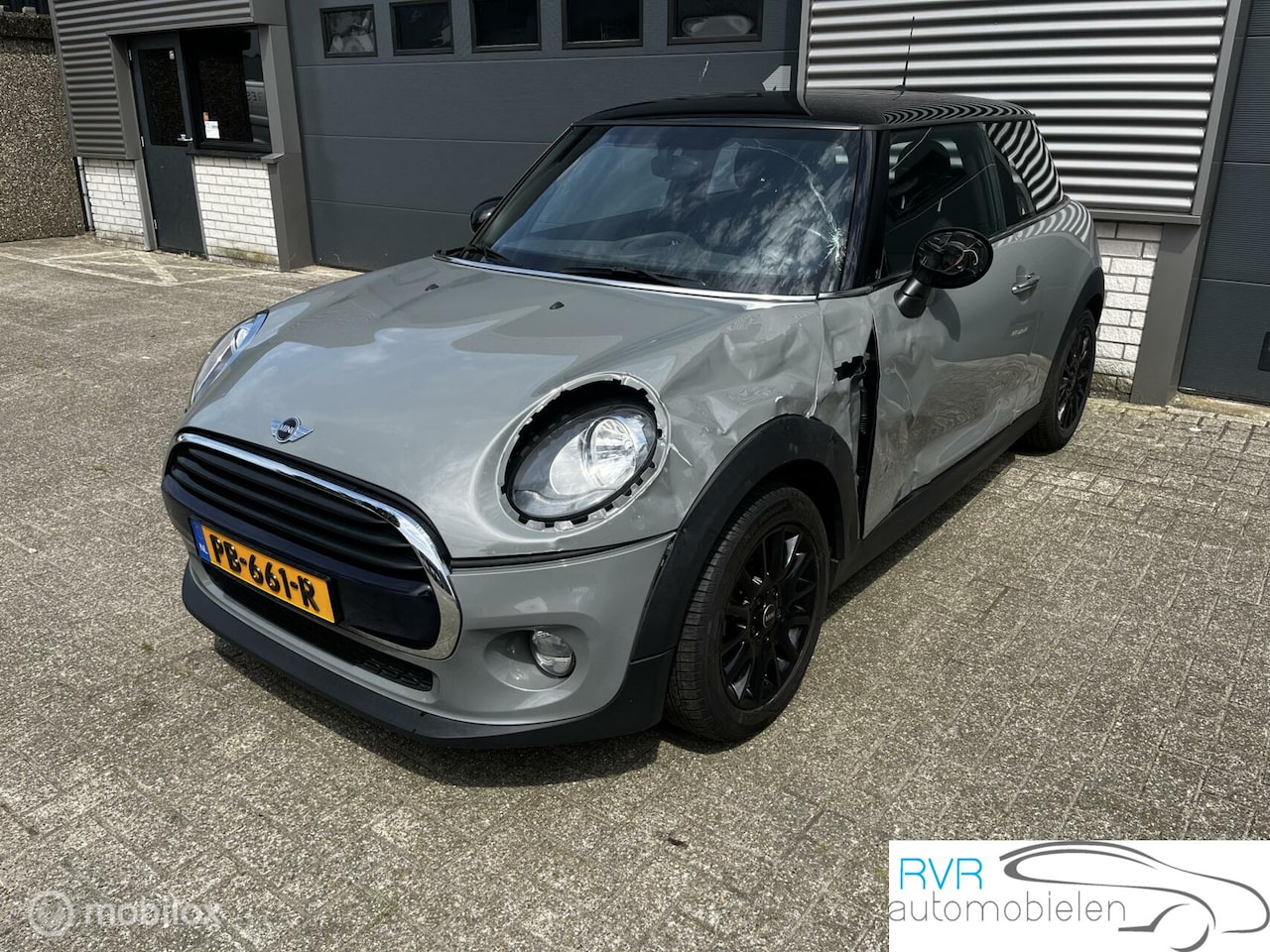 MINI Cooper - Mini 1.5 NAVI/CRUISE/PDC - AutoWereld.nl