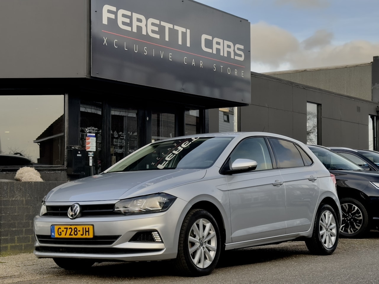 Volkswagen Polo - 1.6 TDI COMFORTLINE 5DRS AIRCO LED LMV - AutoWereld.nl