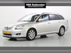 Toyota Avensis Wagon - 1.8 VVTi Luna