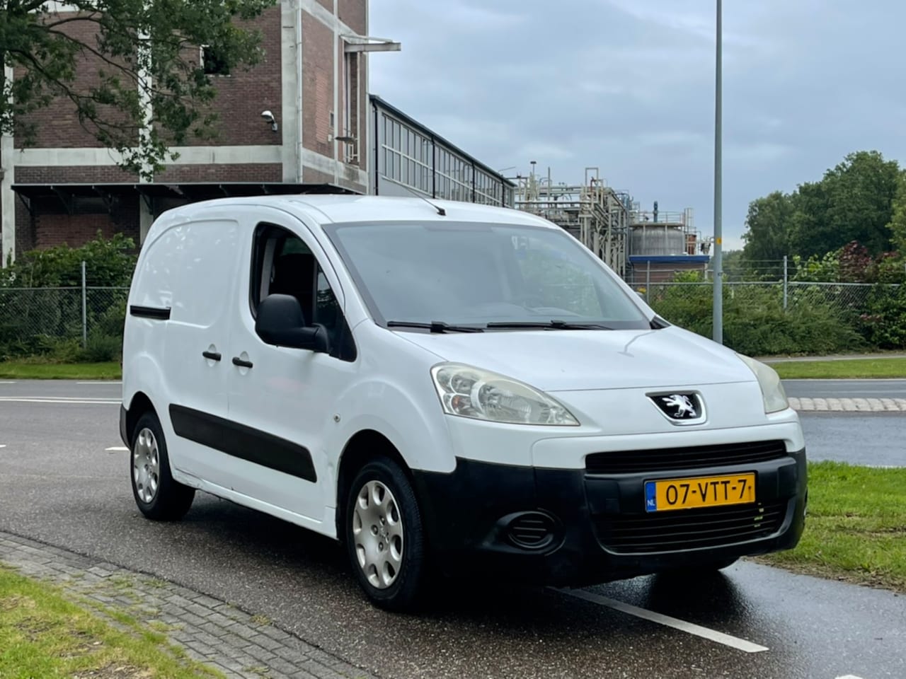 Peugeot Partner - 120 1.6 HDI L1 XT | Airco | Marge | Trekhaak | Bank - AutoWereld.nl