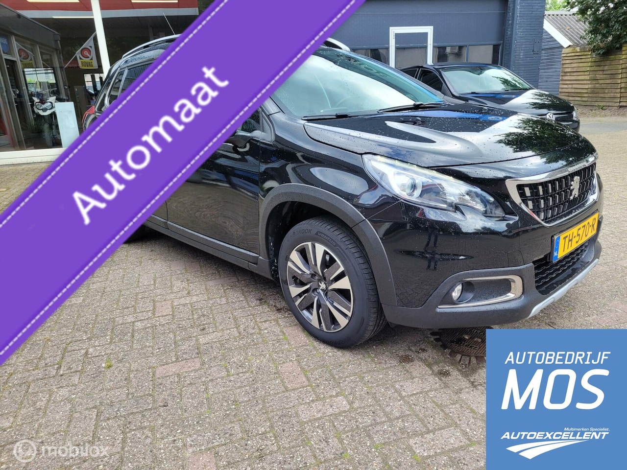 Peugeot 2008 - 1.2 PureTech Allure clima/cruise/navi/Automaat! - AutoWereld.nl