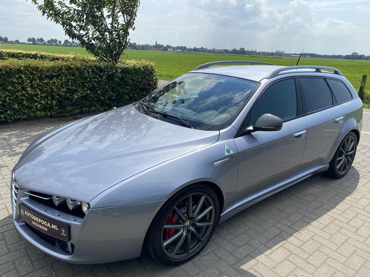 Alfa Romeo 159 Sportwagon - 1.7 T TI 19 inch, Leer alcantara, Xenon verlichting. - AutoWereld.nl