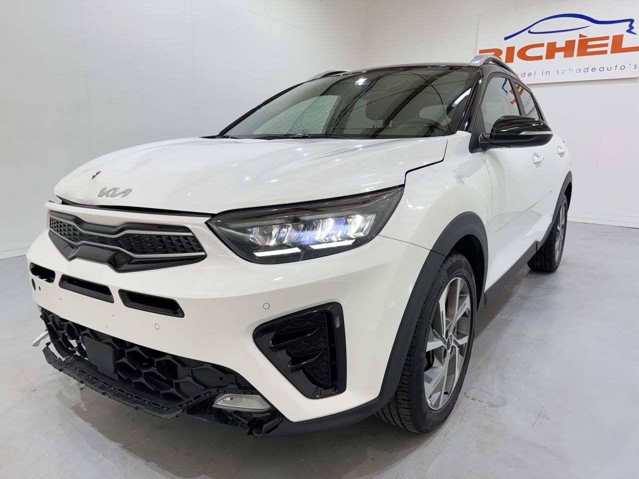 Kia Stonic - 1.0 T-GDI MHEV GT Line Aut7 - AutoWereld.nl