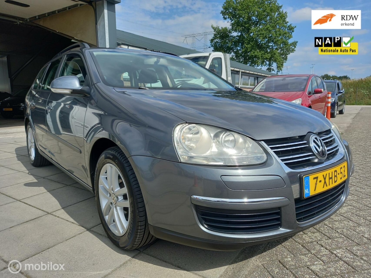 Volkswagen Golf Variant - 1.6 Comfortline Business/Cima/navi/Trekh - AutoWereld.nl