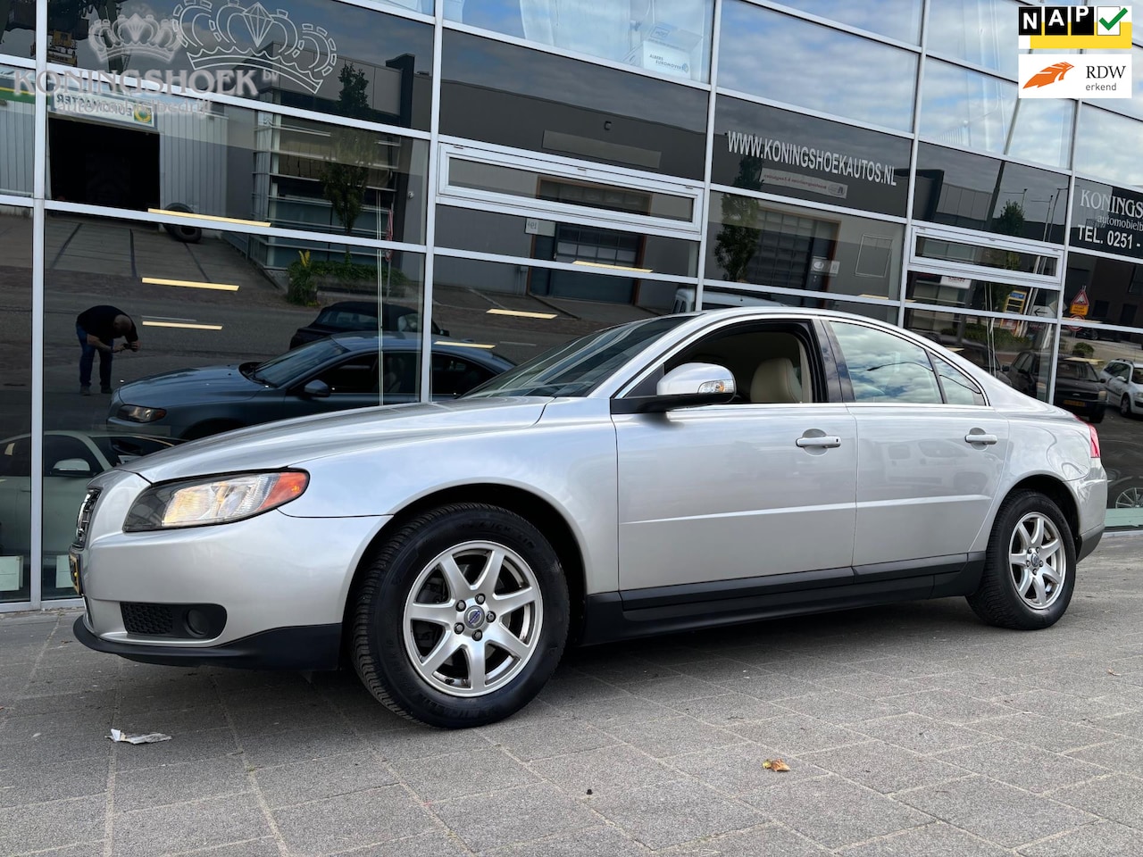 Volvo S80 - 2.5 T Kinetic Automaat Youngtimer - AutoWereld.nl