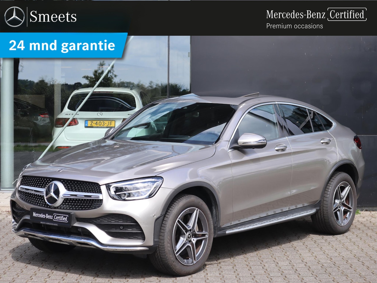 Mercedes-Benz GLC-klasse Coupé - 300e 4MATIC Business Solution AMG Panoramadak | Navigatie | Camera | Automaat - AutoWereld.nl